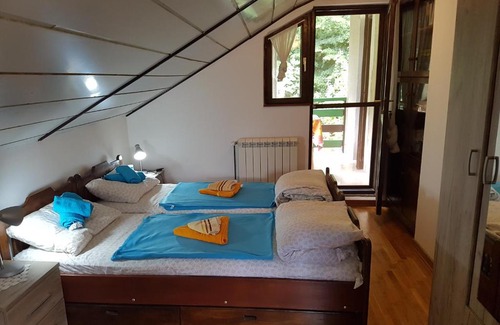 Donji Milanovac House | Nena & Rale Rooms