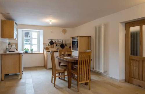 Wissmannsdorf Apartment | Nengshof apartment Buttercup
