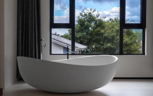 Dali Town Hotel | Neo-garden