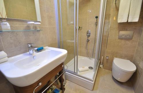 Cagaloglu Hotel | Neorion Hotel - Special Class