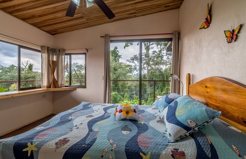 La Fortuna Bed & Breakfast | Nepenthe B&B