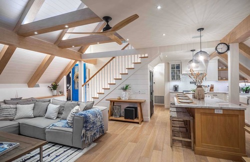 Leucadia House | Neptune Experience Su