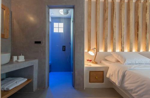 Akrotiri Hotel | Neptune Luxury Suites