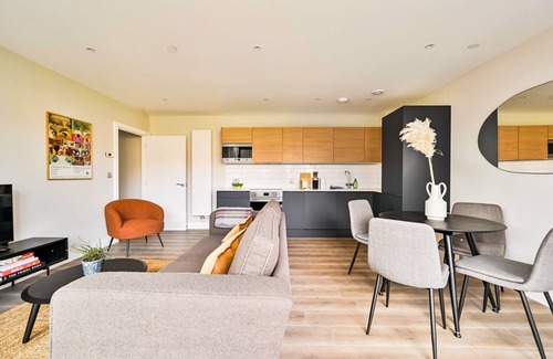 Evelyn Villa | Neptune Wharf - Three Bedroom Villa, Sleeps 5