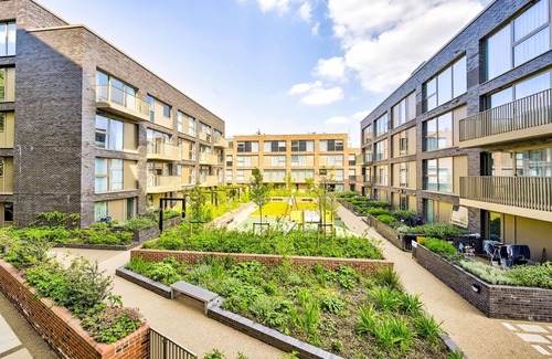 Evelyn Villa | Neptune Wharf - Three Bedroom Villa, Sleeps 5