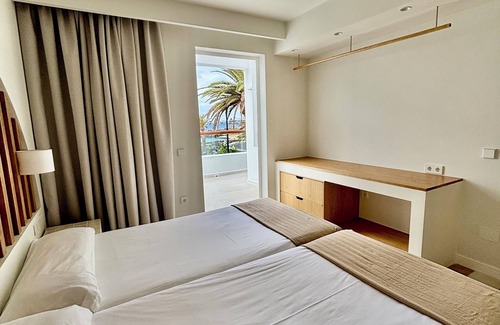 Costa Teguise Hotel | Neptuno Suites - Only Adults