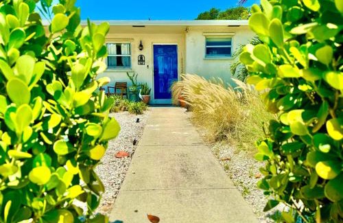 Riviera Beach House | Nereidas Cottage for people who love the water