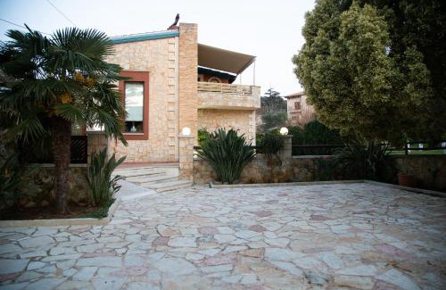 Platanias Villa | Neriana Villa - Garden Paradise