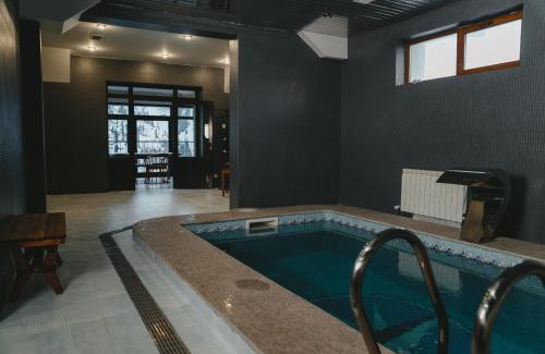 Medeu District Villa | Nero Bianca Chalet