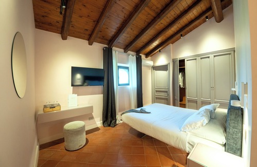 Belpasso Other | Neroli Bio Relais
