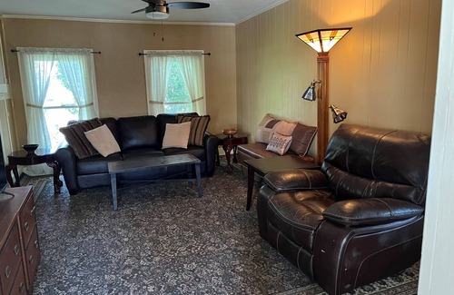 Schuylerville Apartment | nEscape to Historic Schuylerville, NY! 243 Broad St. Schuylerville, NY 12871
