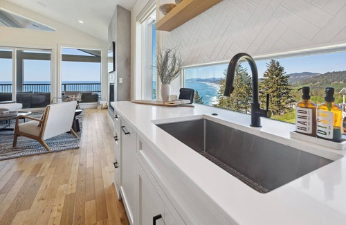Neskowin House | Neskape Beach House - The Premier Oregon Coast Vacation Home