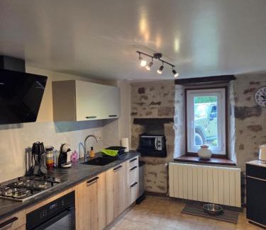 Saint-Setiers House | NESST - Gîte Horse & Dog Friendly Cottage