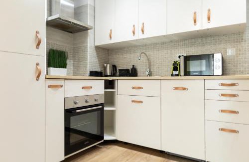 Cluj County Apartment | Nest Inn Spring Apartment