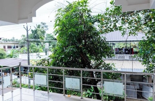 Nedumbassery Villa | Nest Villa-4BHK AC Homely Heaven very Near Airport