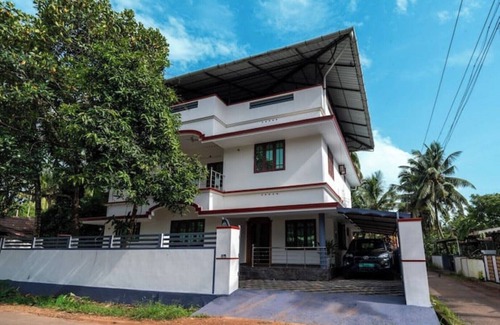 Nedumbassery Villa | Nest Villa-4BHK AC Homely Heaven very Near Airport