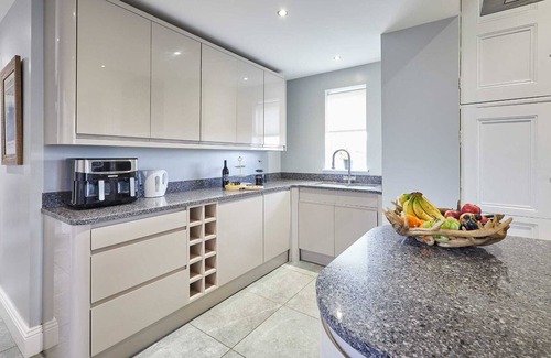 Newcastle-upon-Tyne Cottage | nestled in countryside on border between co.durham and Newcastle upon Tyne