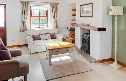 Dolphinholme Cottage | Nestled in the historic village of Dolphinholme on the cusp of the enchanting Forest of Bowland.