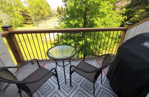 Collingwood Condo | Nestled Inn - Your home away from home in Lighthouse Point