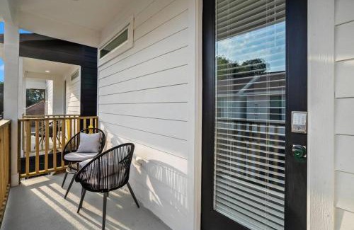 Greater East End Apartment | Nestled Nook Studio #2 @ East End Revitalized