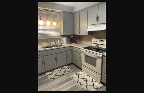 Clarksville House | Nestled & Quiet Neighborhood with Carport