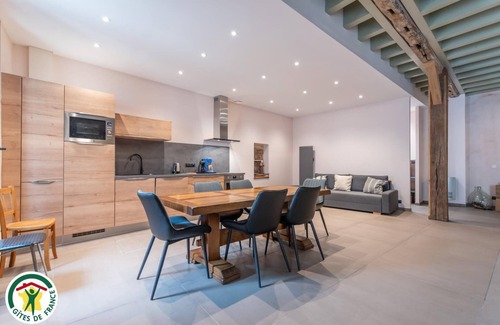 Monthelon Apartment | Nestor's Pressoir
