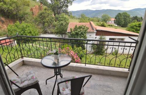 Kastoria Apartment | Nestoras Comfortable Stay - Private Parking