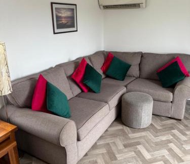 Stromness House | Nether Onston Cottage