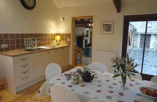 Exmoor National Park Cottage | NETHERCOTE BYRE, pet friendly, country holiday cottage in Winsford
