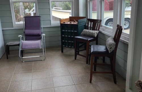 Fulton House | Nettie's Hideaway, a 100% 5-Star Home is ready for your getaway vacation.
