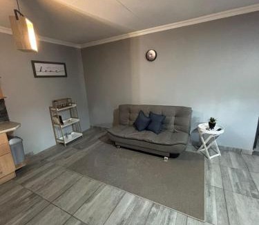 Flora Park Apartment | Nettle Nest Accommodation