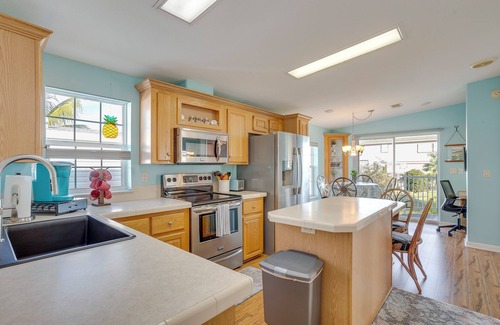 Nettles Island House | Nettles Island Jensen Beach Home: Walk to Ocean!