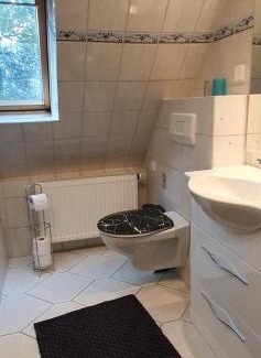 Lilienthal Apartment | NEU! Ferienwohnung Ramke OG