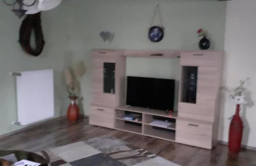 Ellscheid Apartment | NEU! Ferienwohnung Rustica