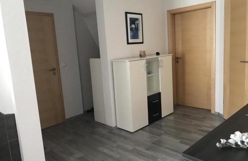 Theilenhofen Apartment | NEU! Moderne Fewo mit Pool am Brombachsee