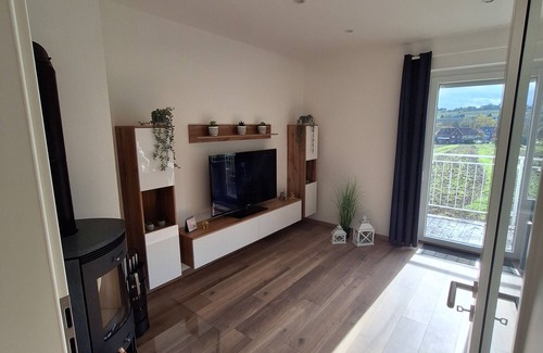 Extertal Apartment | Neu Renovierte Ferienwohnung Mitten in der Natur des Weserberglandes