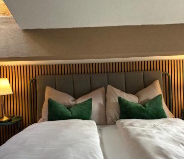 Oberried am Brienzersee Apartment | NEU! Seepanorama, am See 15 min von Interlaken