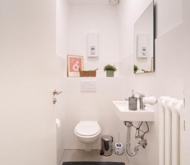 Wittlich Apartment | NEU - Stilvolle & zentrale Ferienwohnung mit Komfort in Wittlich - Zentrum - 4 Personen - 2 Schlafzimmer - Netflix - Waschmaschine