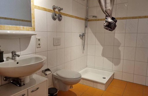 Giessen Apartment | Neu Whng. Zentrum ruhig best place Netflix Garage