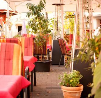 Lahnstein House | Neubert`s Gasthaus am Rhein