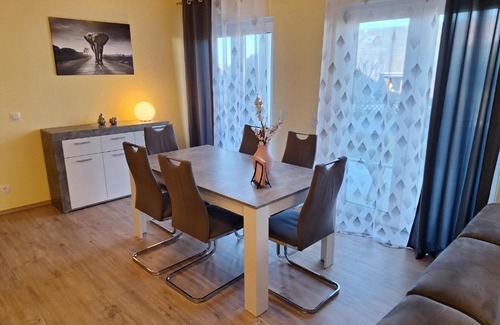 Rheinbay Apartment | Neue Ferienwohnung auf dem Land