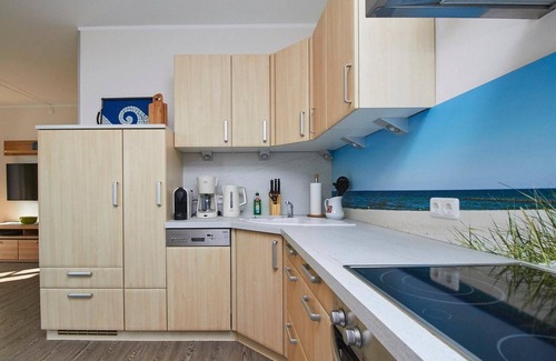 Zingst Apartment | Neue Reihe 43 "Villa Regulus" ground floor (Whg. 1) - Cozy vacation apartment in the heart of the city