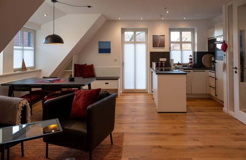 Spiekeroog Apartment | Neue und Stilvolle Ferienwohnung mit Hochwertiger Ausstattung in Zentrale