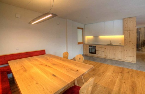 San Lorenzo di Sebato House | Neunerspitze Comfortable holiday residence