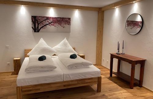 Holzkirchen Apartment | Neurenovierte Ferienwohnung Xaver