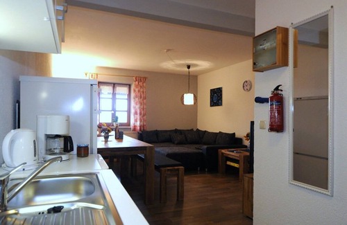 Traitsching Apartment | Neurenovierte FeWo (40qm) für zwei Personen mit Blick in den Obstgarten