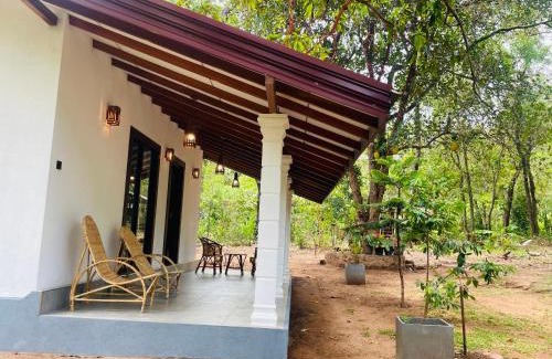 Habarana Bed & Breakfast | Nevil's Nature Cottage - Habarana