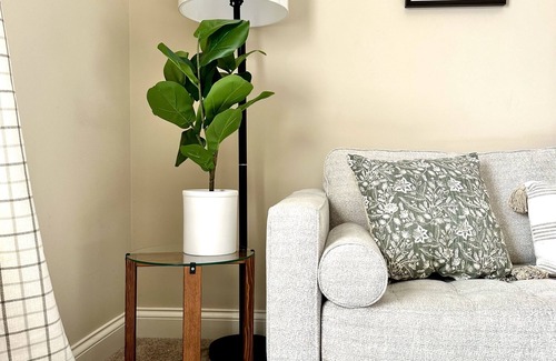 Georgetown House | NEW! 10 min to Horse Park & 20 min to the Ark! Dalton Derby House w/King Bed