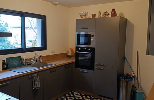 Truyes House | New 100m2 3-bedroom house with air-conditioning and enclosed grounds for animals