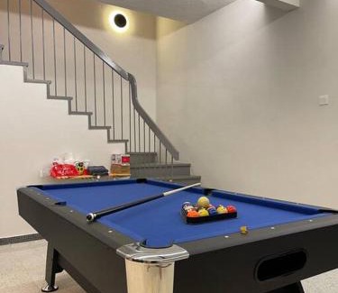 Taman Islands Glades House | *NEW 12Px w KTV/KidsPool/Billiard/Jacuzzi near USM